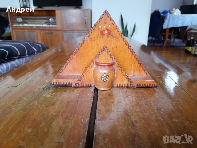 Стар салфетник #6