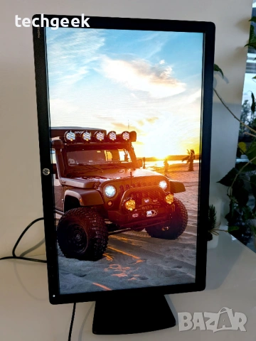 HP Z23i 23" IPS професионален ергономичен монитор (регулиране, завъртане), снимка 3 - Монитори - 53223622