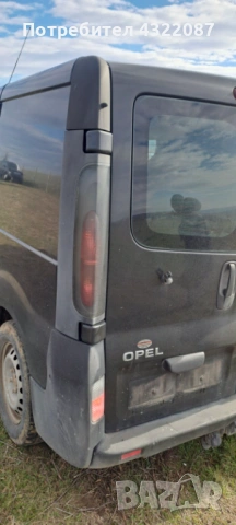 Opel Vivaro 2.5 CDTI 135к.с. НА ЧАСТИ, снимка 5 - Автомобили и джипове - 53150330