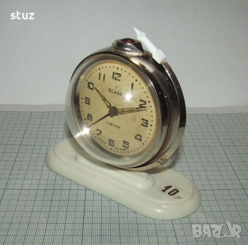 Будилник Слава "Спутник" (No:10), снимка 3 - Антикварни и старинни предмети - 53457300
