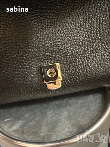 Дамска чанта FURLA Dafne S top handle black, снимка 9 - Чанти - 52957637