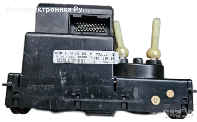 управление Климатик за Mercedes W202 W208 CLK W210, 2108302085 ,OEM, снимка 2 - Части - 51927871