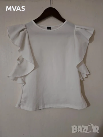 Нова млечно бяла дамска блуза S размер 