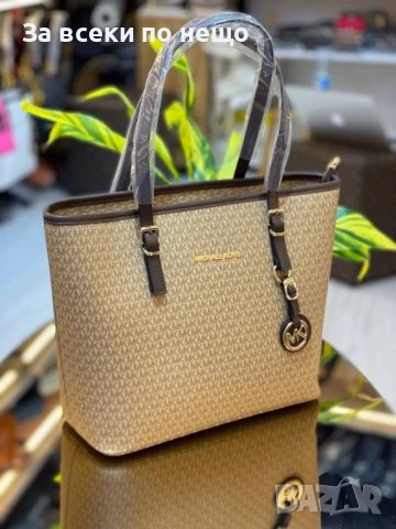 Michael Kors Дамска Чанта Майкъл Корс - Различни Цветове Код E573, снимка 3 - Чанти - 50824852