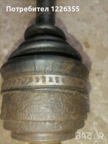 Продавам полуоска за киа спортидж, снимка 4 - Автомобили и джипове - 50954832