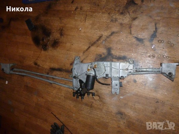 Механизъм с моторче за предни чистачки  Пежо 807 , снимка 1