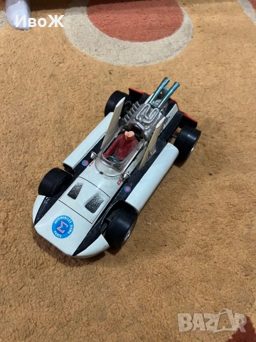 Стара ламаринена играчка