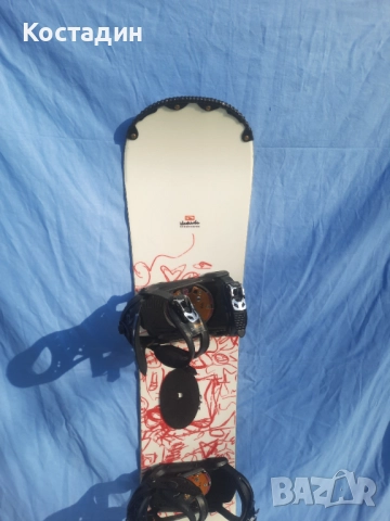 Сноуборд Blackhole 145см. С автомати  , снимка 2 - Зимни спортове - 52851093