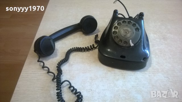 бакелитов стар телефон-антика, снимка 1 - Колекции - 28121063