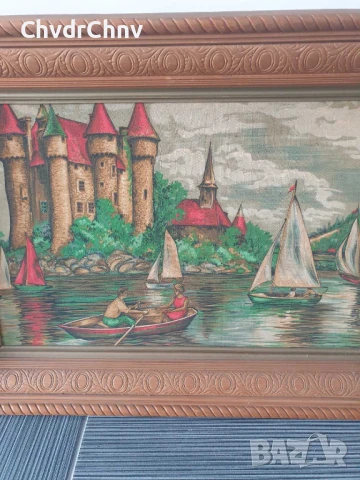 дървена рамка дърворезба 85х62см/голям стар машинно тъкан гоблен/замък-езеро-лодки, снимка 2 - Гоблени - 51345027