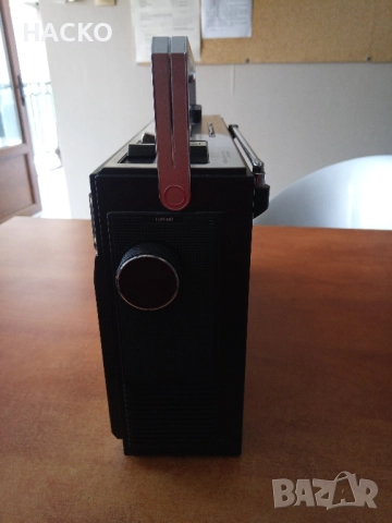 Loewe 8694 EPANDET STEREO Радио Касетофон , снимка 5 - Радиокасетофони, транзистори - 52076513