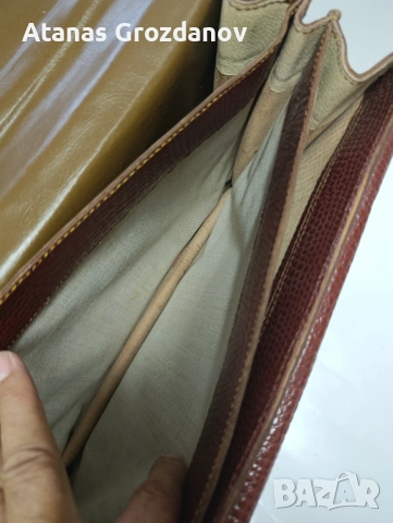 Кожена чанта, снимка 7 - Антикварни и старинни предмети - 51675714