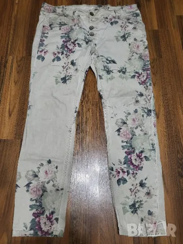 Дамски дънки с цветя, снимка 6 - Дънки - 48221090
