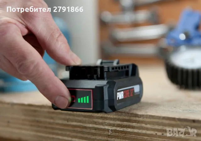 Ударен акумулаторен гайковерт SKIL SD1E2280DA комплект със 12VС батерия 2.0Ah и бързозарядно, снимка 7 - Други инструменти - 48264915