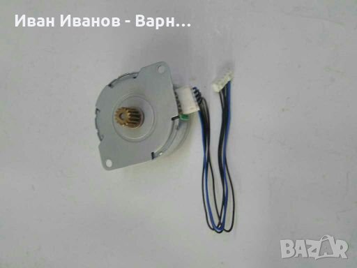 Стъпков  двигател, мотор, моторче   M42SP - 5P  ;  7,5 - STEP  PQJЯ10010ЗА   ; 140om., снимка 1