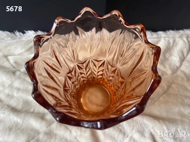 Стъклена ваза, снимка 2 - Други - 49615784