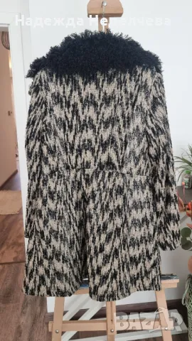 дамско палто, снимка 4 - Палта, манта - 47728127