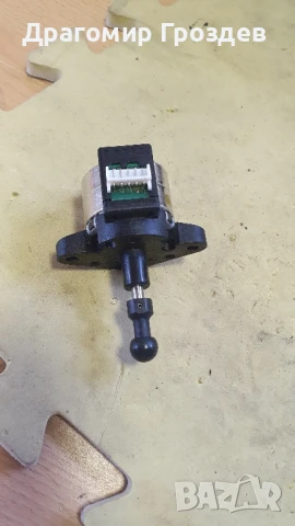 Оригинално моторче за регулиране на фар за VW AG group / ВАГ групата, снимка 2 - Части - 51193012