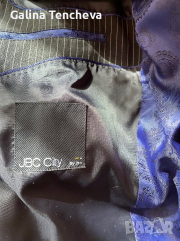 Мъжко сако, снимка 2 - Костюми - 44012194