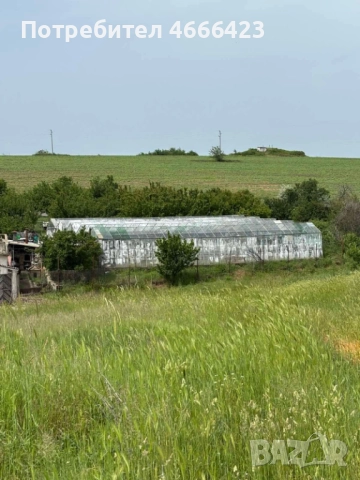 Собственик продава двуетажна масивна къща с три самостоятелни парцела и разработен бизнес , снимка 4 - Къщи - 52621406