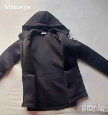 Детски суичер с качулка, снимка 5 - Детски анцузи и суичери - 51674571