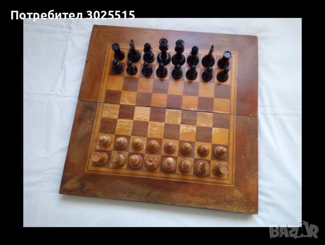 Стар шах за игра в дървена кутия, голяма, дървена табла 
