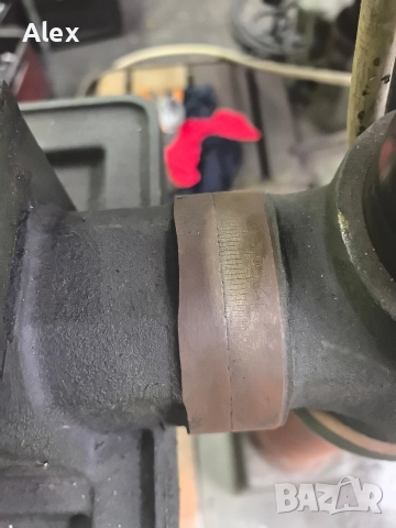 Колонна бормашина италианска в идеално състояние , снимка 11 - Бормашини - 52881560