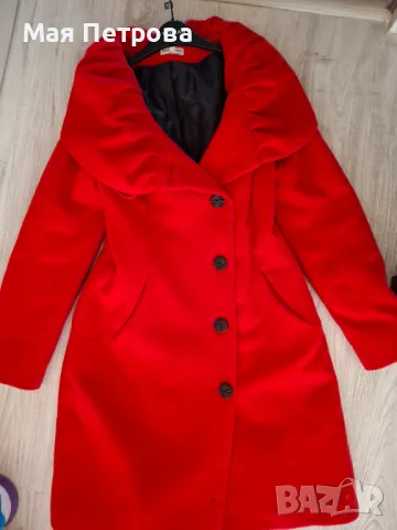 Зимно червено палто , снимка 3 - Палта, манта - 48233875
