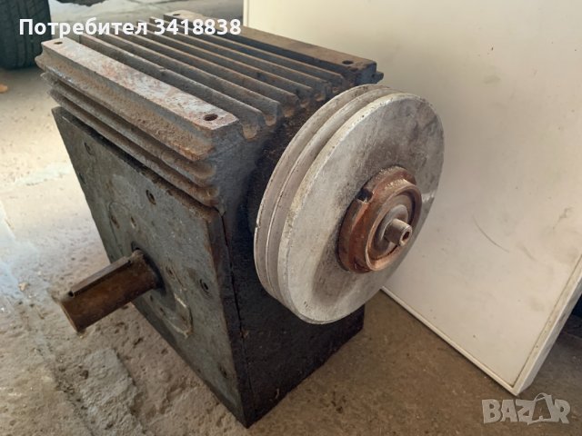 Редуктор тип P4/125 50, снимка 2 - Други машини и части - 37989781