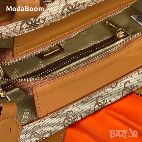 Guess дамска чанта , снимка 4 - Чанти - 42943858
