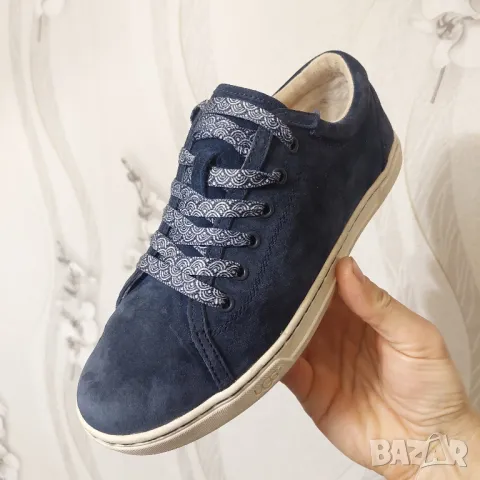 обувки UGG Półbuty- W Tomi Scallop номер 39  кецове/маратонки , снимка 9 - Дамски ежедневни обувки - 48984961