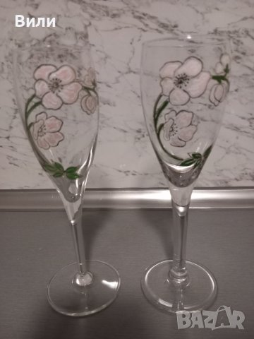 Две красиви, ритуални чаши с ръчна декорация , снимка 1 - Чаши - 43740621
