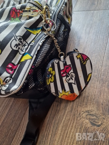 Страхотна дамска раница BETSY JOHNSON , голям размер, снимка 2 - Раници - 52349041