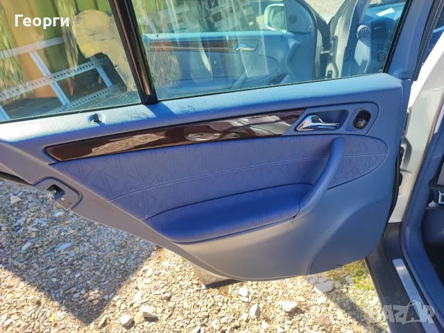 Мерцедес C 320 бензин 218 коня W203 На Части комби 4 matic, снимка 15 - Автомобили и джипове - 47559955