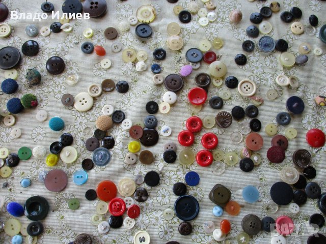 Копчета за дрехи  най-разнообразни от близо 100 годишни до нови, снимка 9 - Други - 40531709