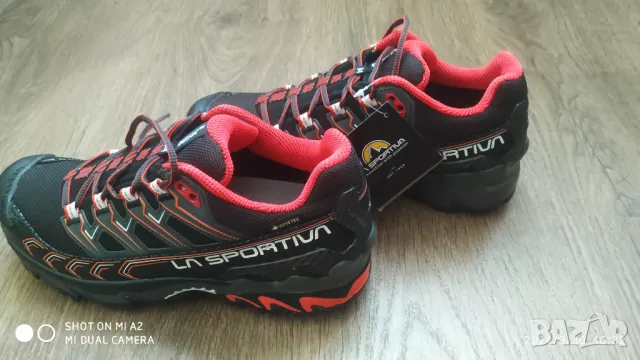 La Sportiva Ultra Raptor 2 Gtx W Black/Cherry Tomato , снимка 2 - Маратонки - 47409214