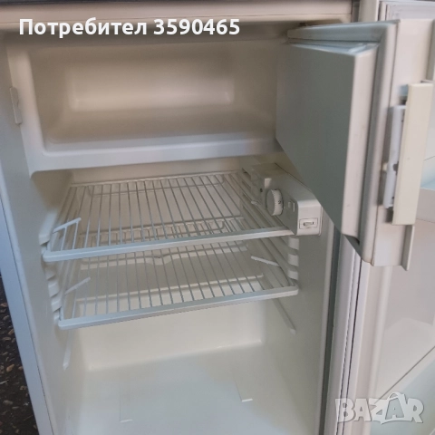 Малък хладилник Сименс, снимка 7 - Хладилници - 51548608