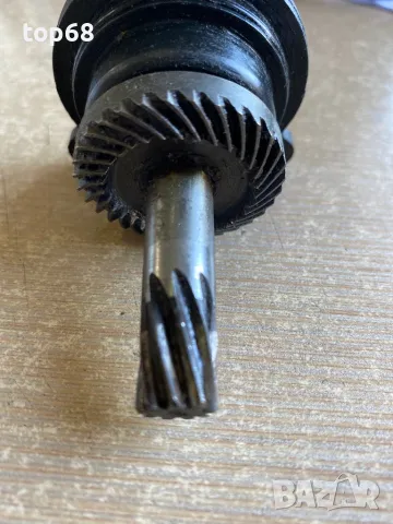 Лагерен фланец,зъбчатка и междинен вал за перфоратор Бош BOSH GBH4 DFE,GBH4 DSC ,GBH 4 DFE,GBH 4 DSC, снимка 3 - Други машини и части - 48712512