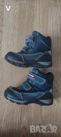 Детски обувки, боти, ботушки, маратонки, Geox,Puma,Quechua номер 25/26, снимка 2 - Детски боти и ботуши - 43483274