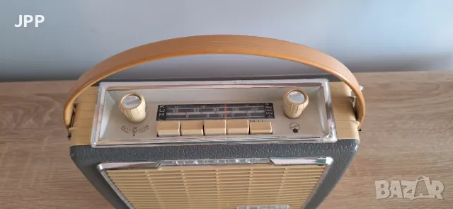 Радио Blaupunkt Derby, Германия, снимка 2 - Радиокасетофони, транзистори - 49604683