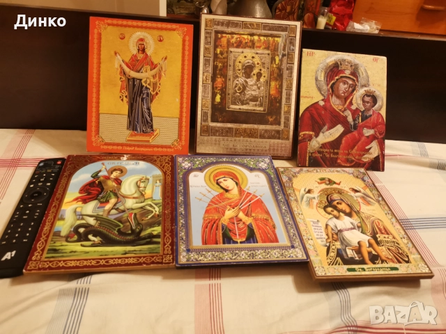 Шест икони.