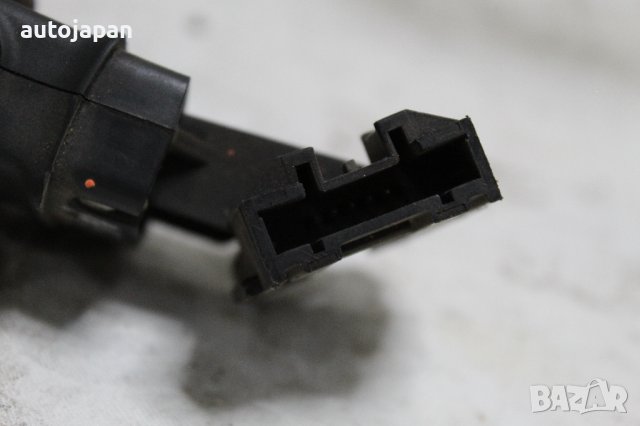 Лостче, бутони аудио, радио управление Рено меган 04г Renault megane 2004, снимка 3 - Части - 44027585