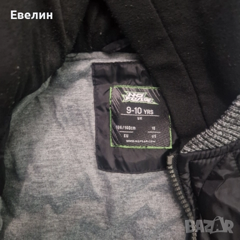 яке 134-140см, снимка 4 - Детски якета и елеци - 51854466