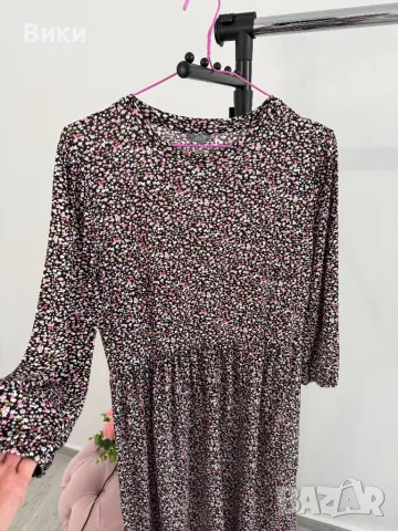 Рокля в размер М, снимка 7 - Рокли - 48511309