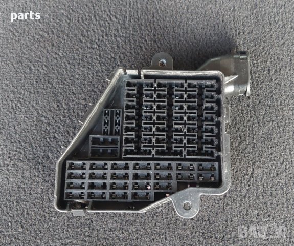 Бушонна Кутия Ауди A6 - C5 - C6 - A4 - A3 - A8 - TT - Шкода - Сеат - VW - 8D1941824 N