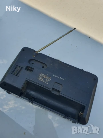 Радиокасетофон Nakiva , снимка 6 - Радиокасетофони, транзистори - 51130160