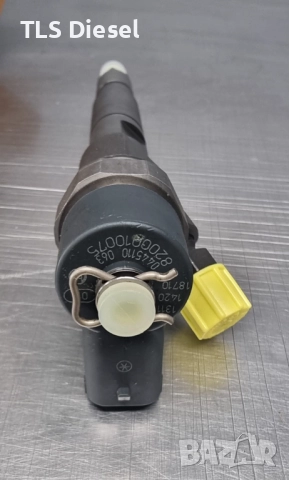 Дюзи Bosch нови за:OPEL/RENAULT, снимка 2 - Части - 52446672