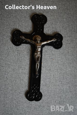 Стоманен старинен кръст разпятие религия Исус , снимка 1 - Антикварни и старинни предмети - 40538284