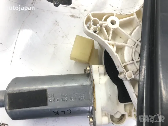 Преден ляв стъклоповдигач Мерцедес цлк в209, снимка 2 - Части - 47798306