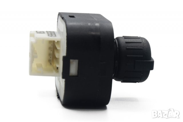 Бутон копче ел. огледала Audi A1 A2 A3 A4 A5 A6 A8 Q5 Q7 R8 TT, снимка 5 - Части - 18913661